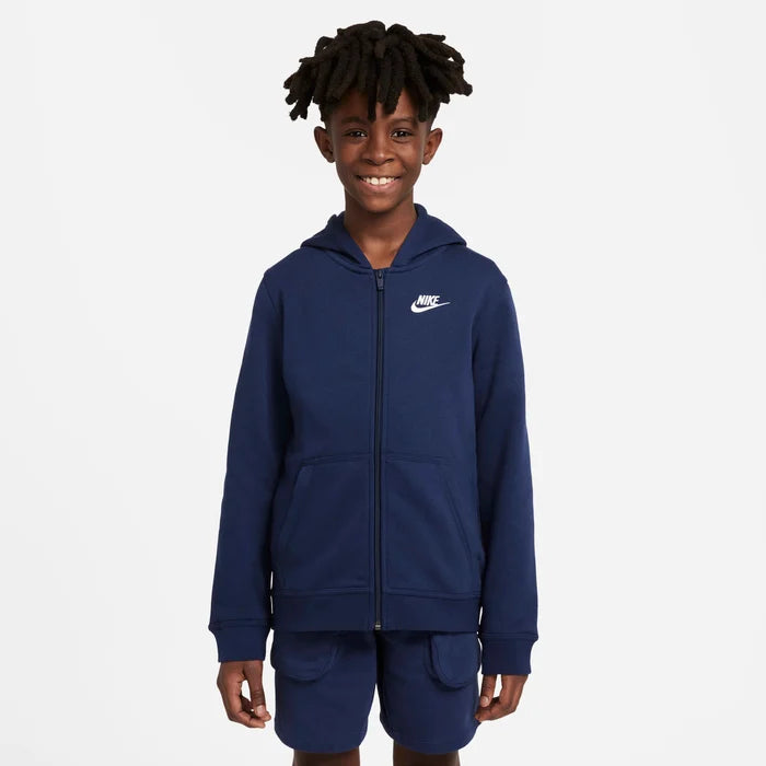 Nike Club rennd hettupeysa
