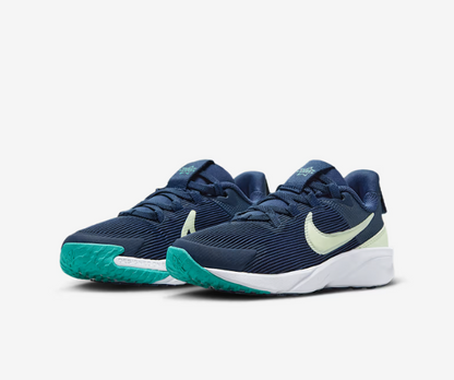 Nike Star Runner strigaskór