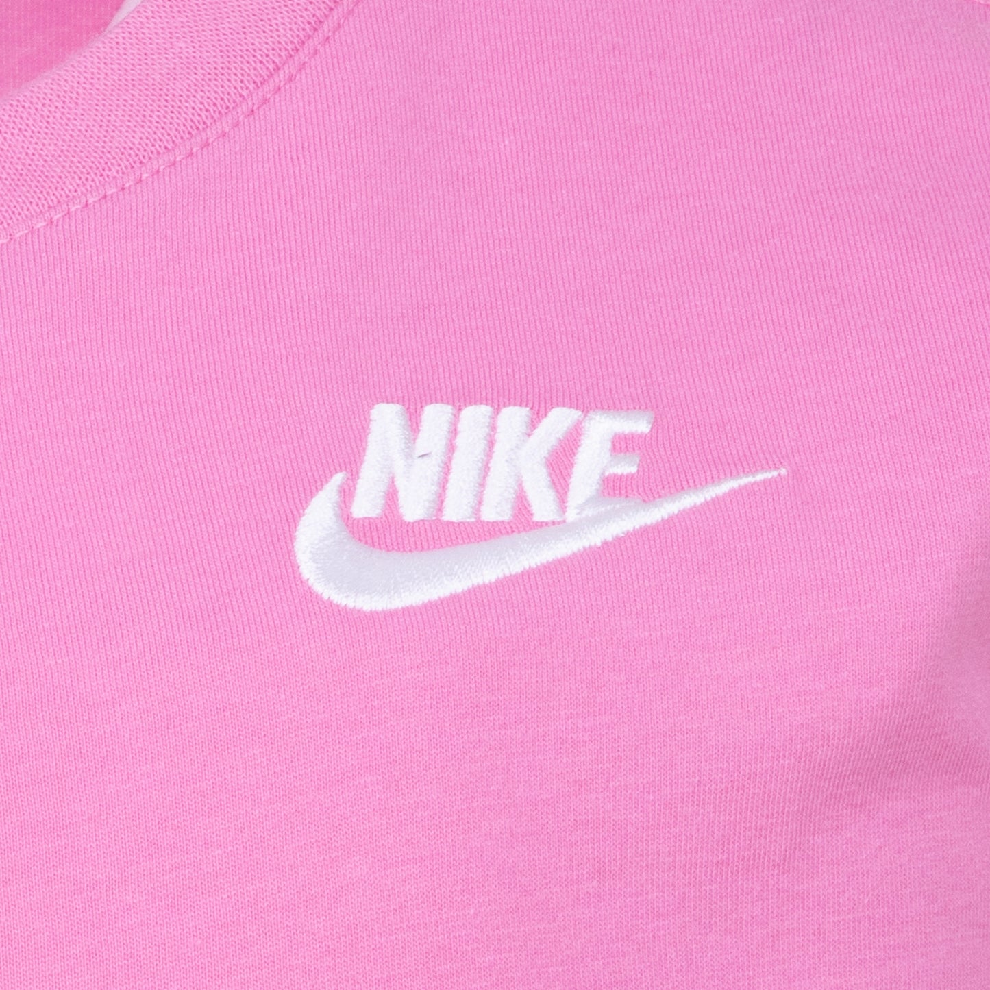 Nike Club T-shirt