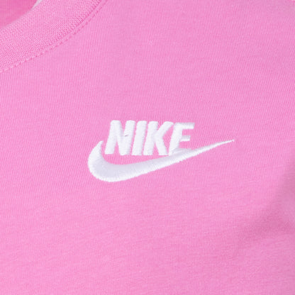 Nike Club T-shirt