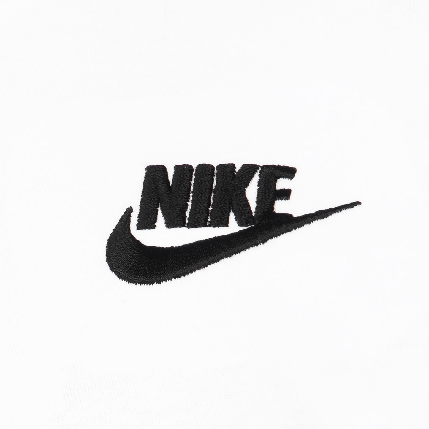 Nike Club T-shirt