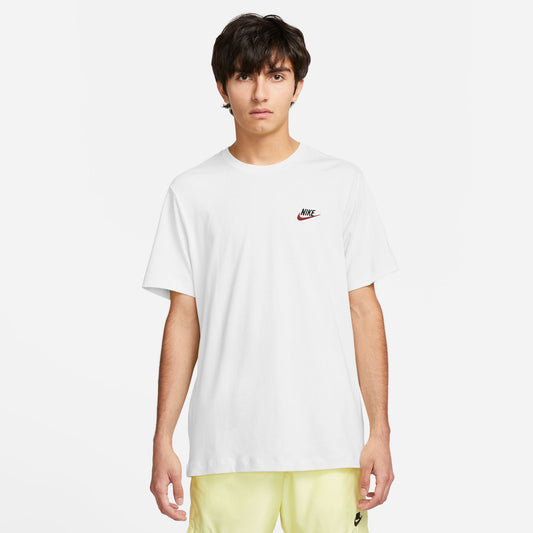 Nike Sportswear Club T-Shirt