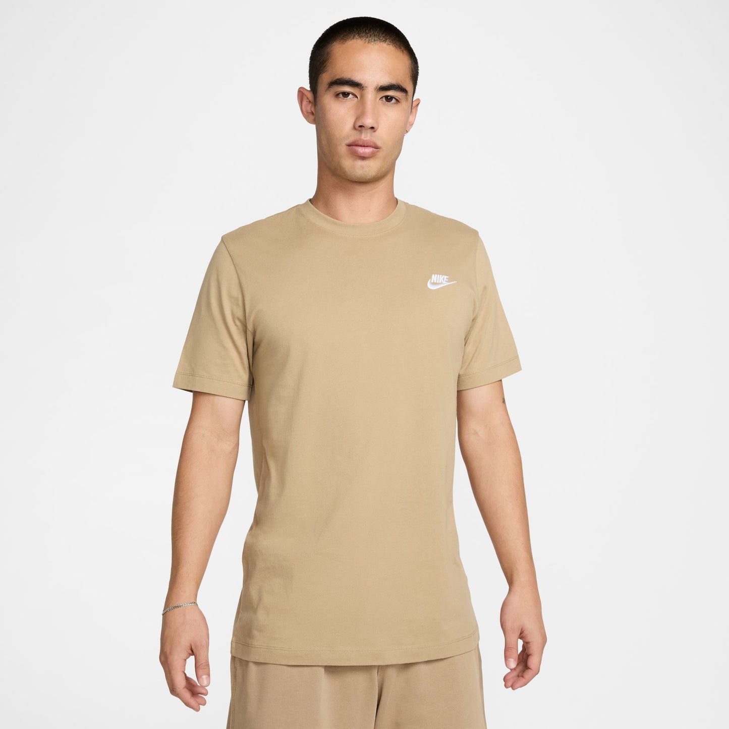 Nike Sportswear Club T-Shirt