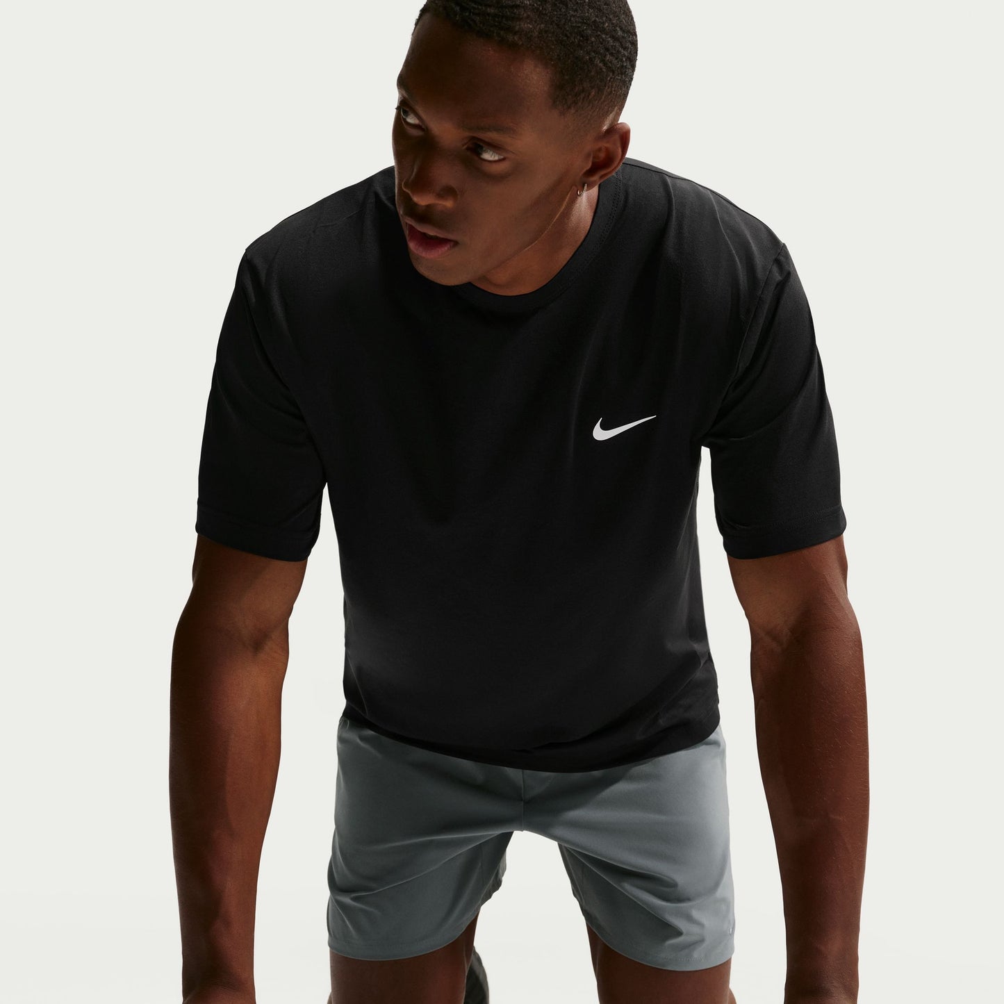 Nike Dri-FIT Hyverse stuttermabolur
