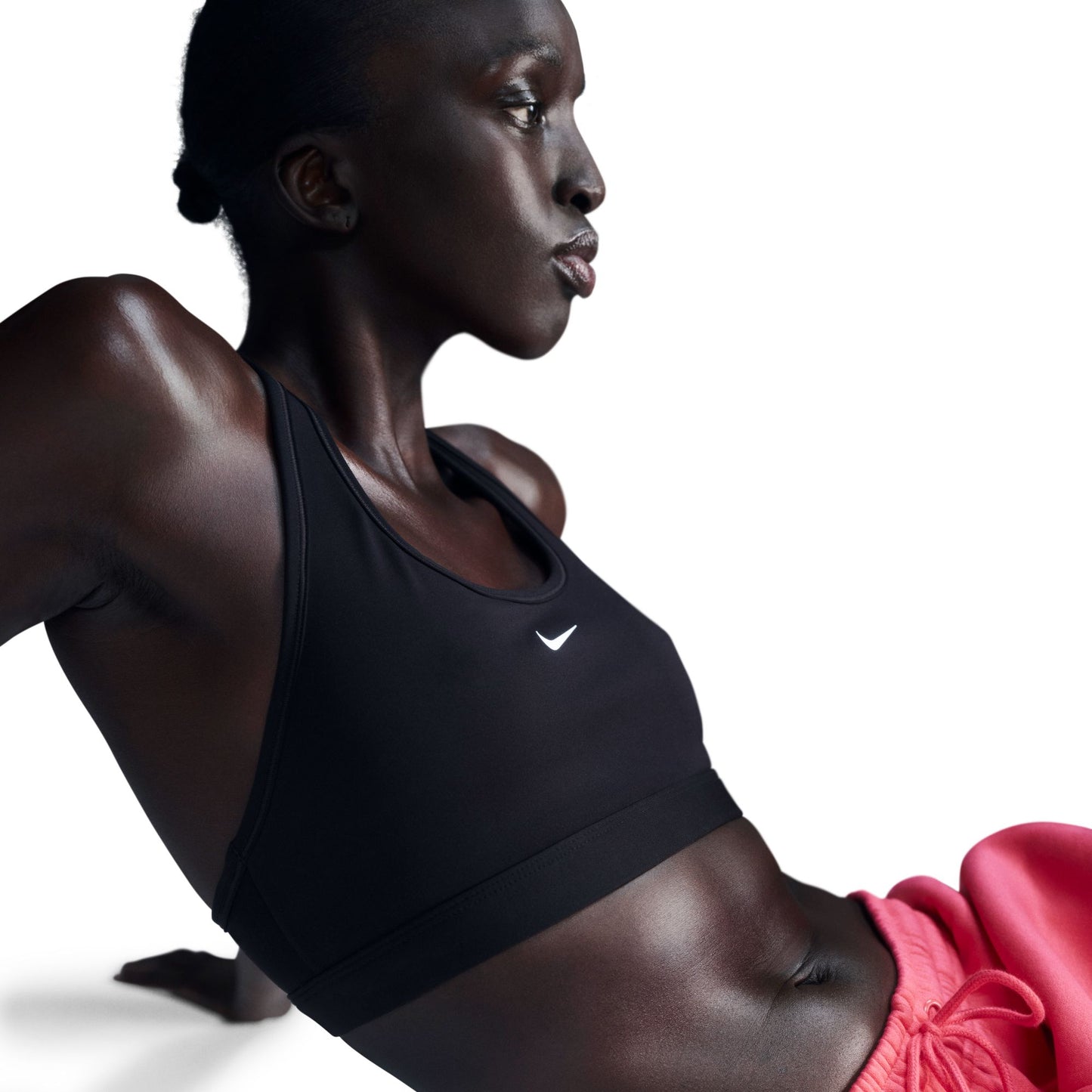 Nike Swoosh æfingatoppur
