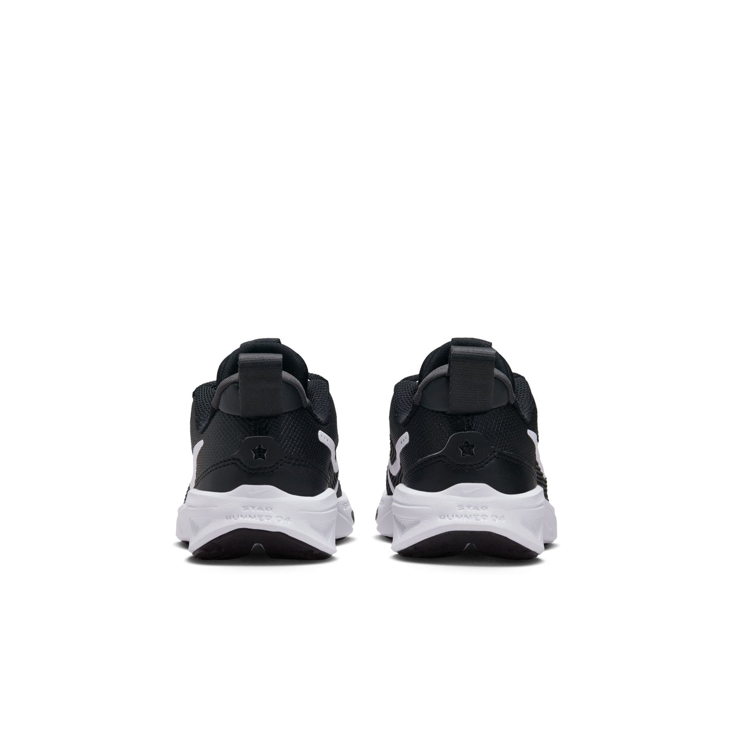 Nike Star Runner 4 strigaskór