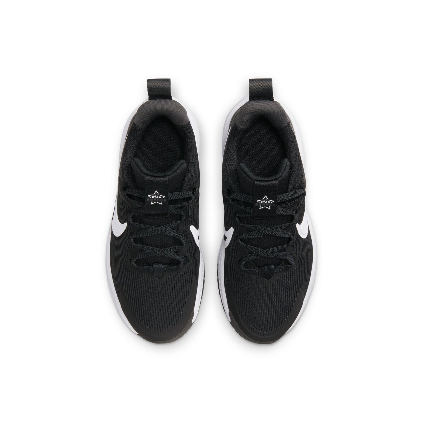 Nike Star Runner 4 strigaskór