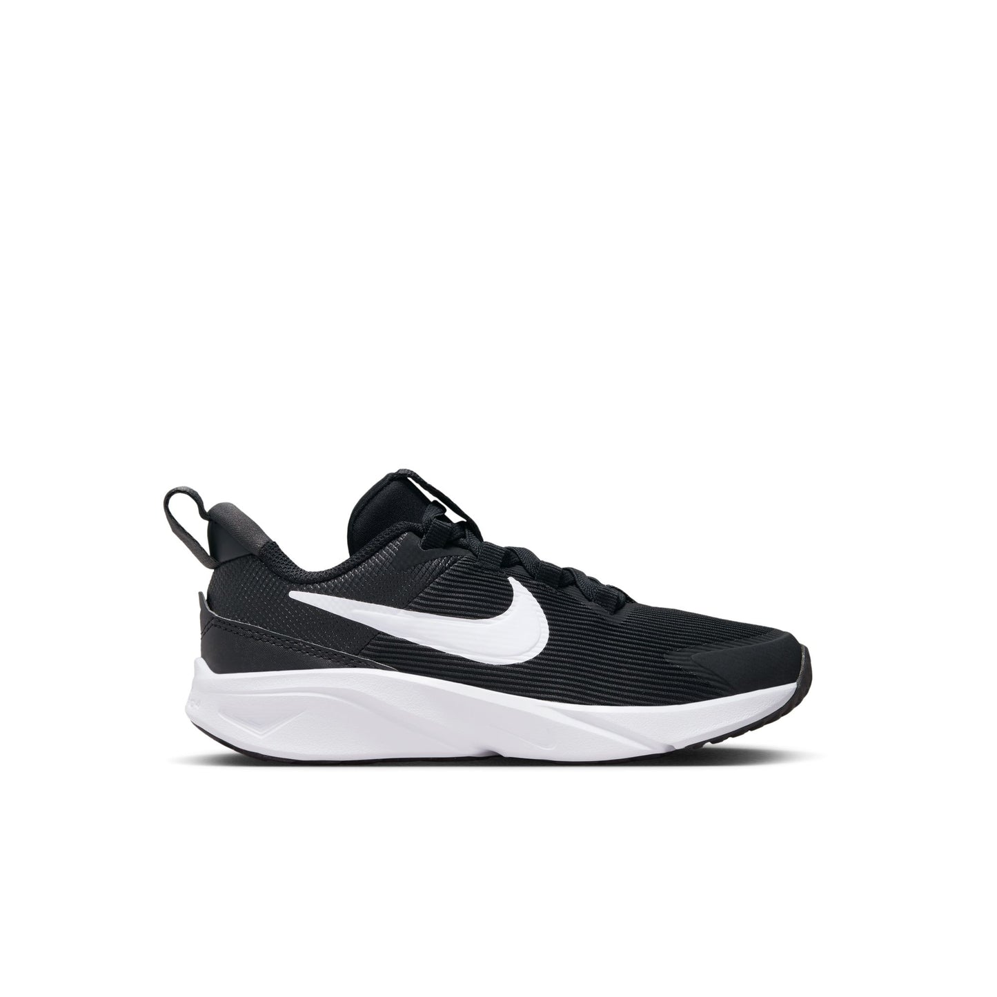 Nike Star Runner 4 strigaskór
