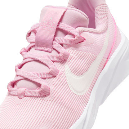 Nike Star Runner 4 strigaskór