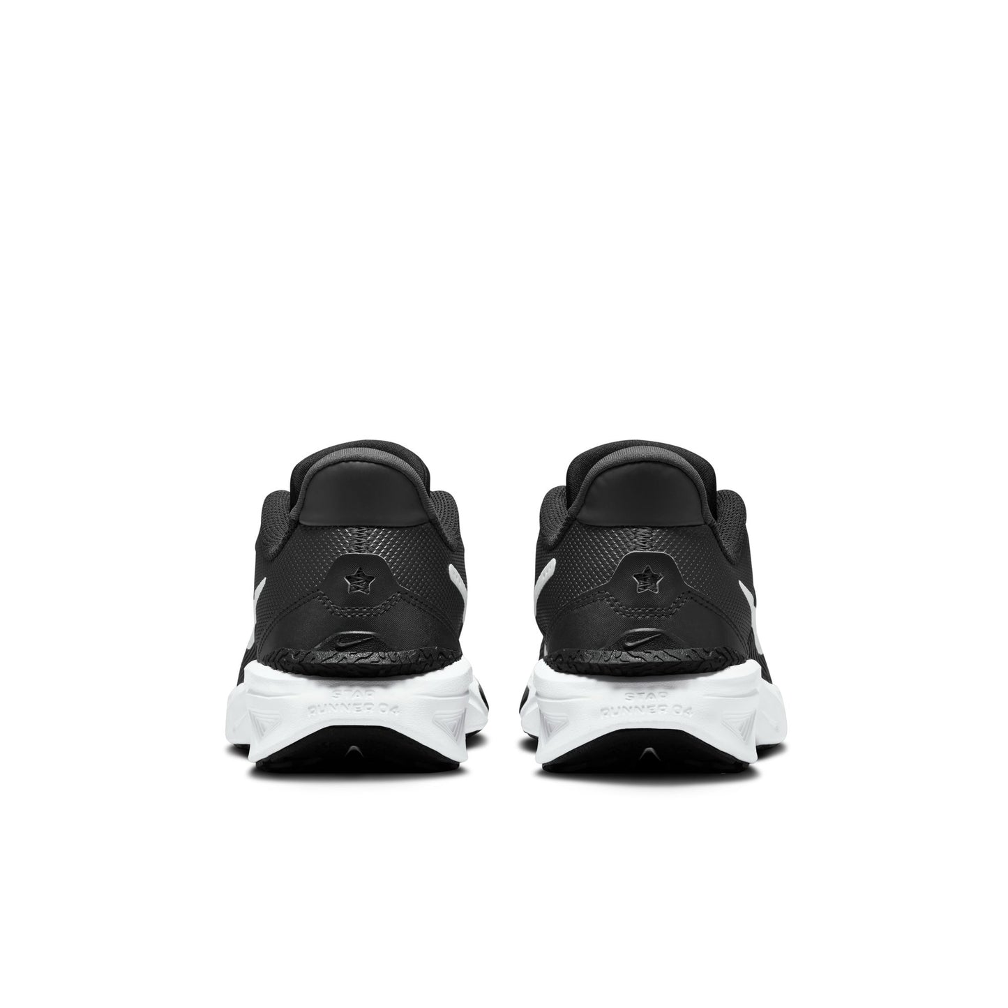 Nike Star Runner 4 strigaskór