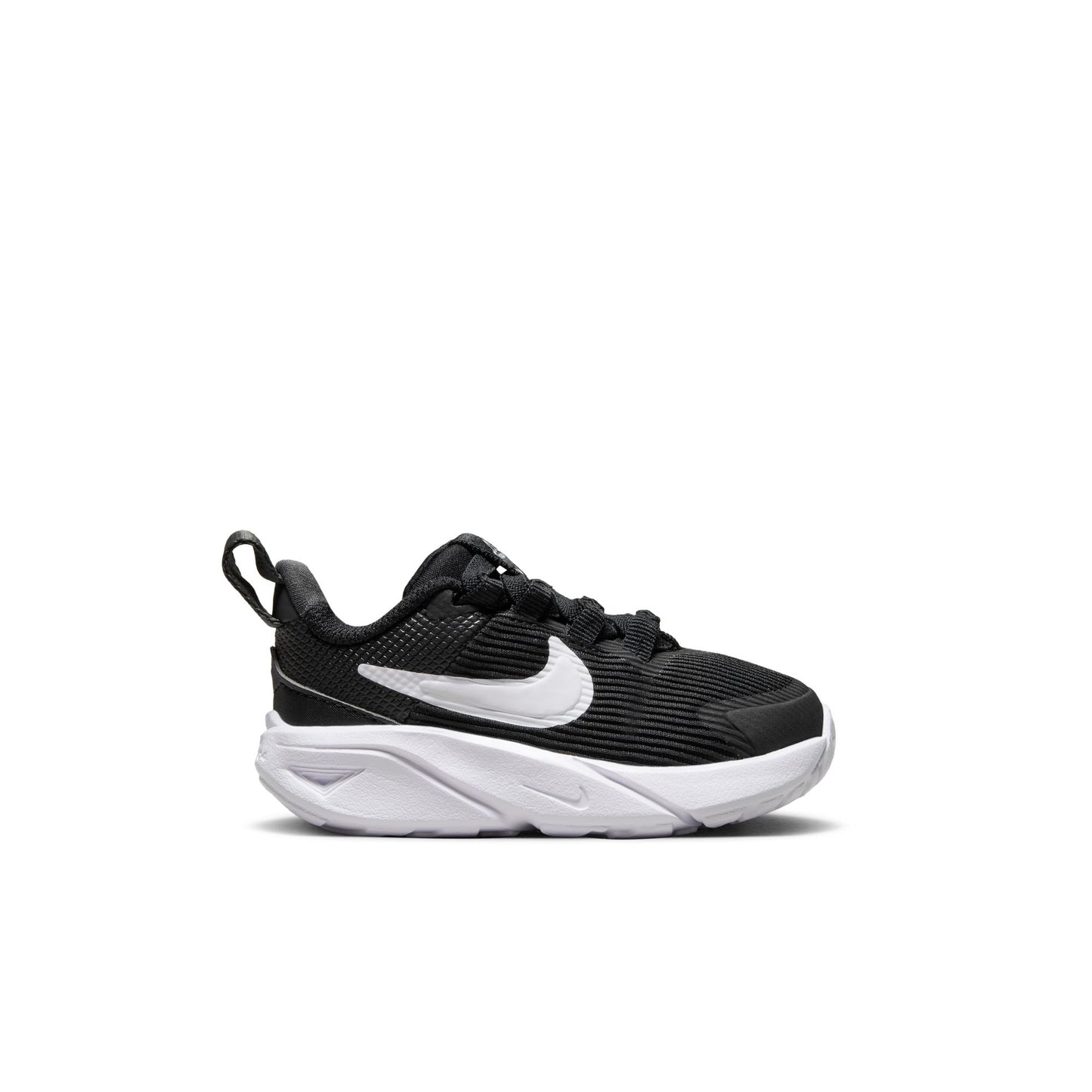 Nike Star Runner 4 strigaskór