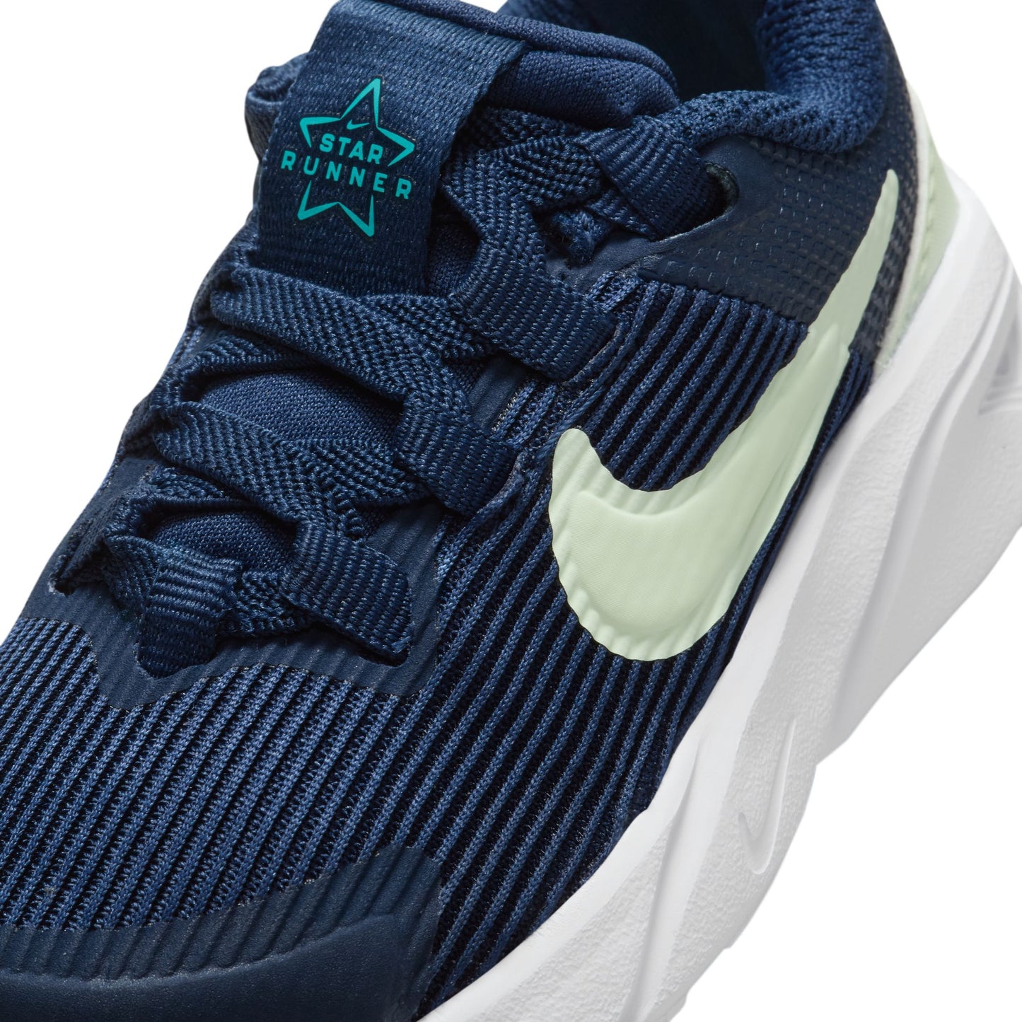 Nike Star Runner strigaskór