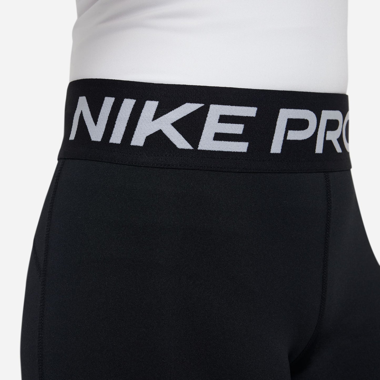 Nike Pro stuttbuxur Dri-Fit 5"