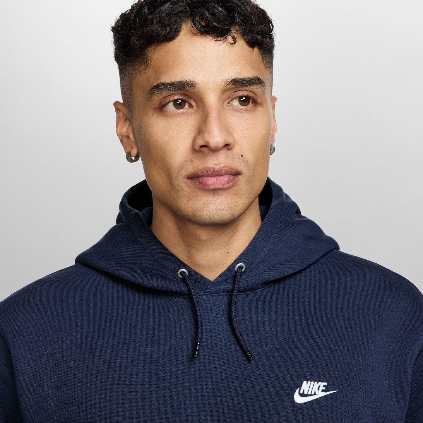 Nike Club Fleece hettupeysa