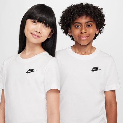 Nike Club T-shirt