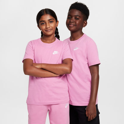 Nike Club T-shirt