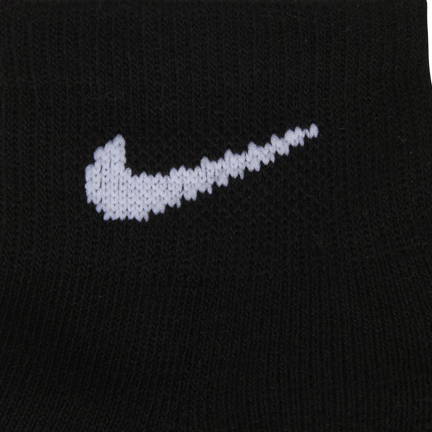 Nike Basic Quarter Sokkar 3PK